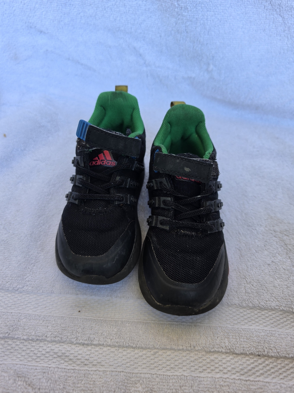 adidas Kids Black Sneakers with Green Lining and Pink Logo
